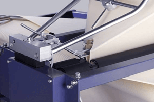 open-width-cloth-cutting-system-1